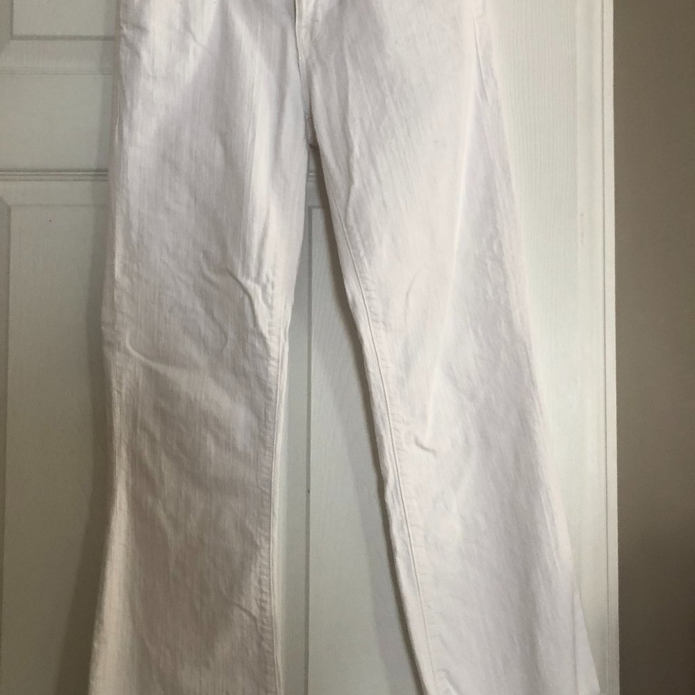 White Jeans